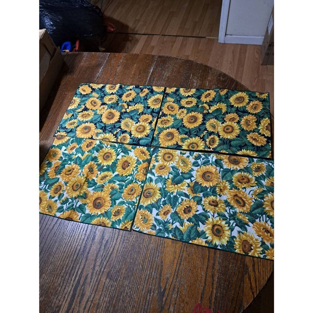 Setโ4 Reversible Sunflower Fabric Place Mats Table Service Serving Wear Yellow